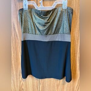 Le Chateau Metallic Gold and Black Color block Strapless Top